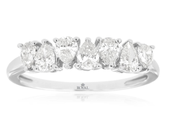 Alternating Pear-Shaped Diamond Band